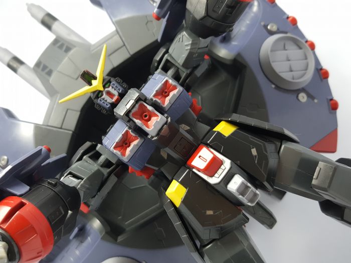 買動漫 日本帶回 Bandai 萬代機動戰士鋼彈hcm Pro 40 毀滅破滅鋼彈destroy Gundam