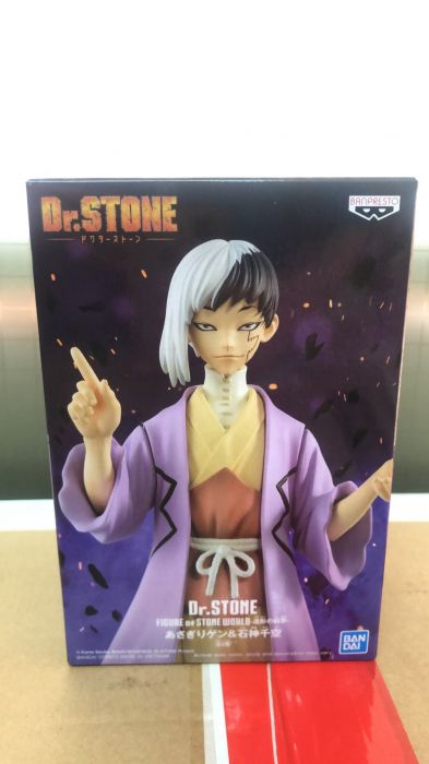 買動漫 海賊星 新石紀全新現貨代理版景品dr Stone 造型的科學淺霧幻約18cm Pvc 完成品